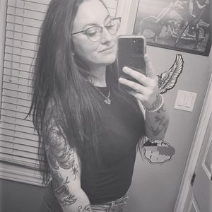 Meet your Posher, Val